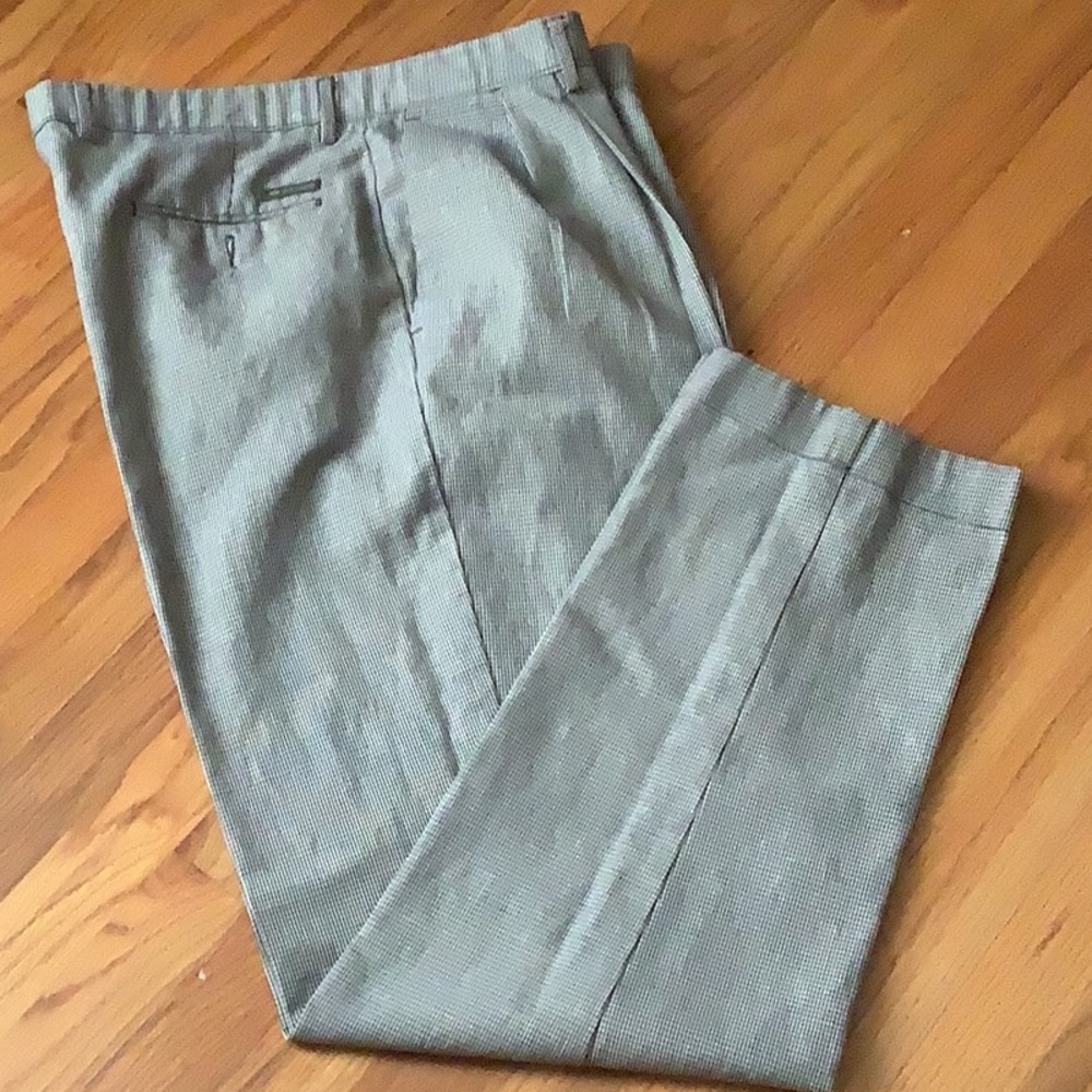 Dockers relaxed fit pants